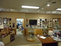  Center Trophy 