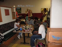  Linda ( & family ) Prentiss Courtney Chad 