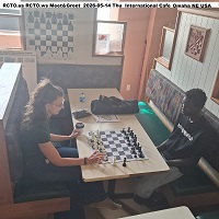  Kelli Mading 